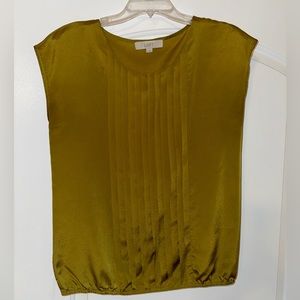 Beautiful olive green Loft blouse. Size Small (but can fit up to medium)